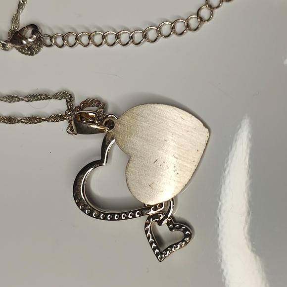 Heart necklace - Picture 3 of 3